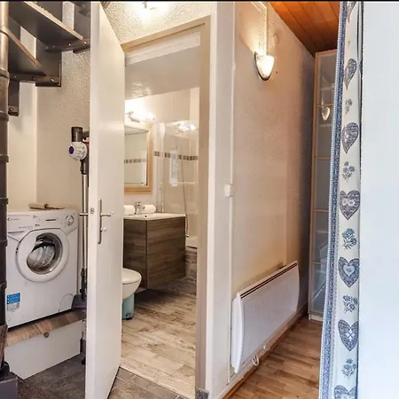 Διαμέρισμα T2 Renove Avec Jardin, Parking Prive Et Acces Direct Aux Pistes, Proche Du Centre De - Fr-1-679-12